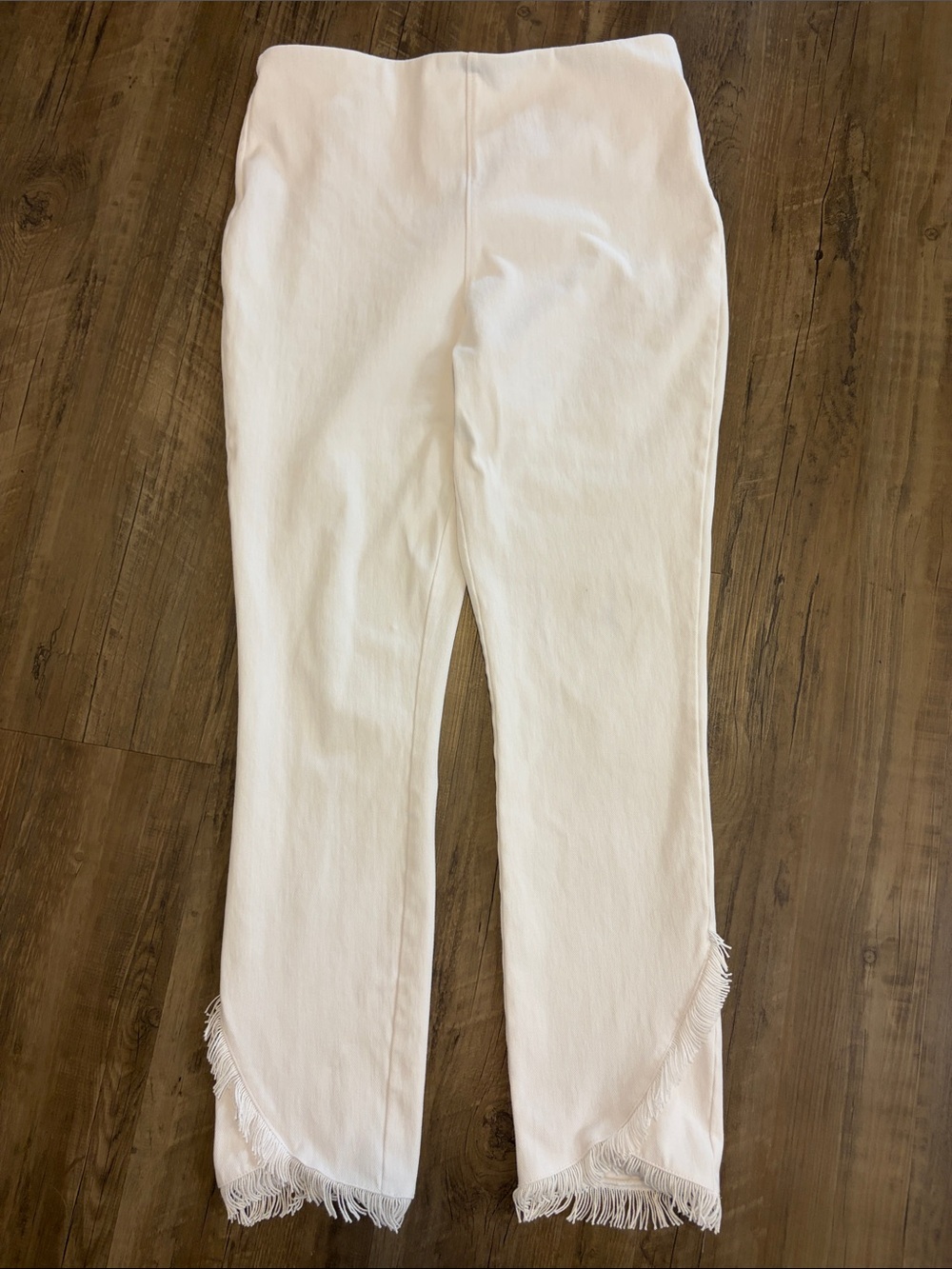 Women’s White Fringe Hem Stretch Jeans